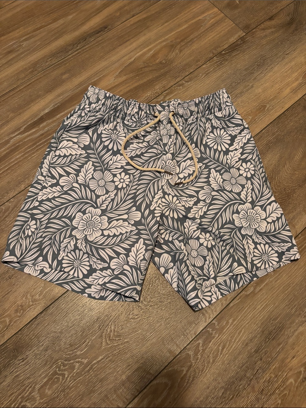 Men's Fair Harbor Floral Swim Trunks - Teal and White